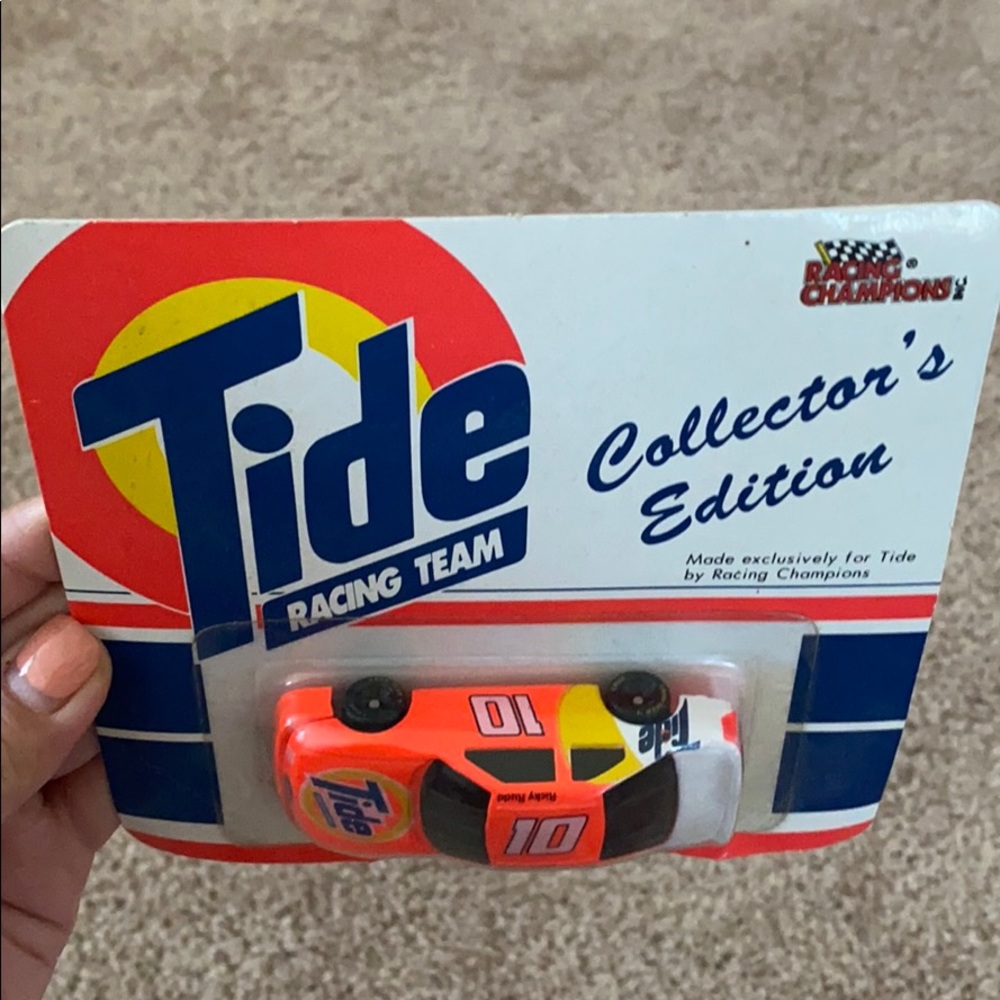 Tide Racing Team Collector’s Edition Ricky Rudd 94 - Picture 4 of 5
